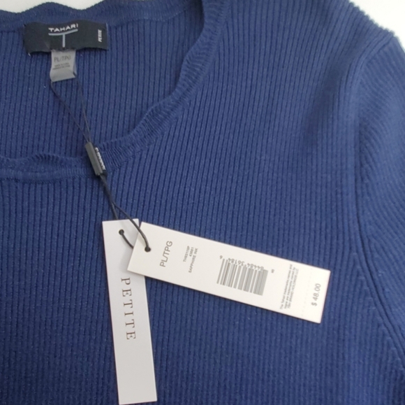 🛑SOLD🛑 T Tahari Ribbed Top - Picture 5 of 5